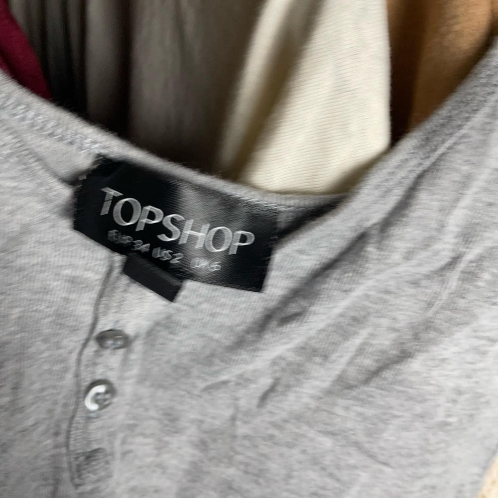 ๐ TOPSHOP TANK - Picture 2 of 2